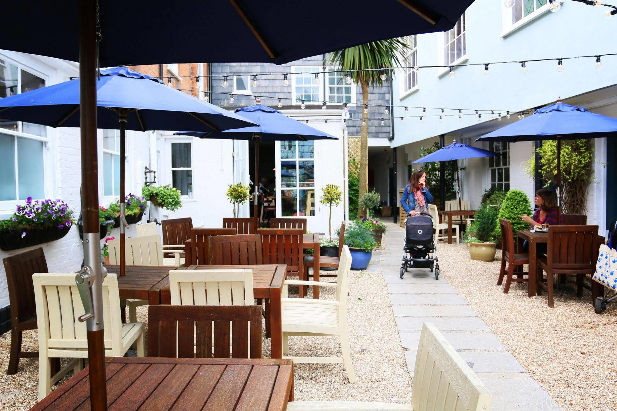 The Bull Hotel 4*
