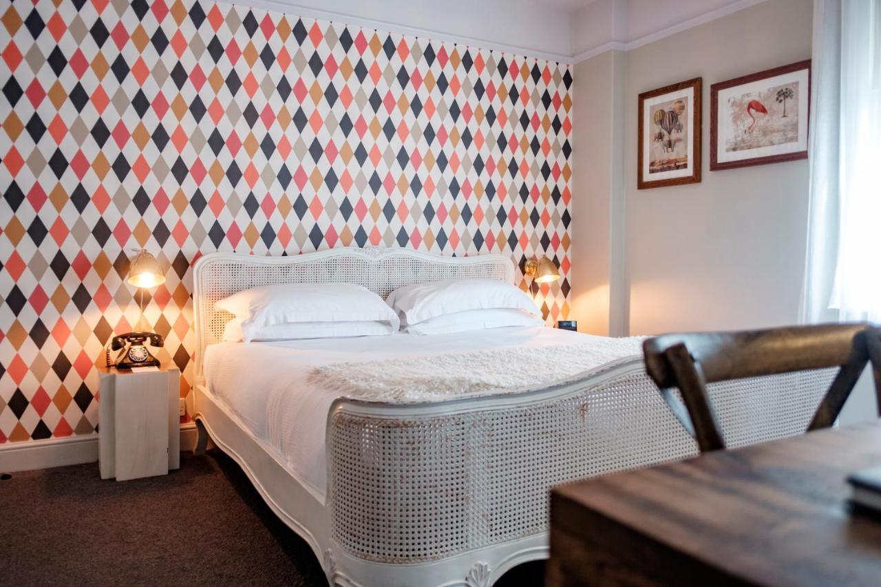 The Bull 4* Bridport